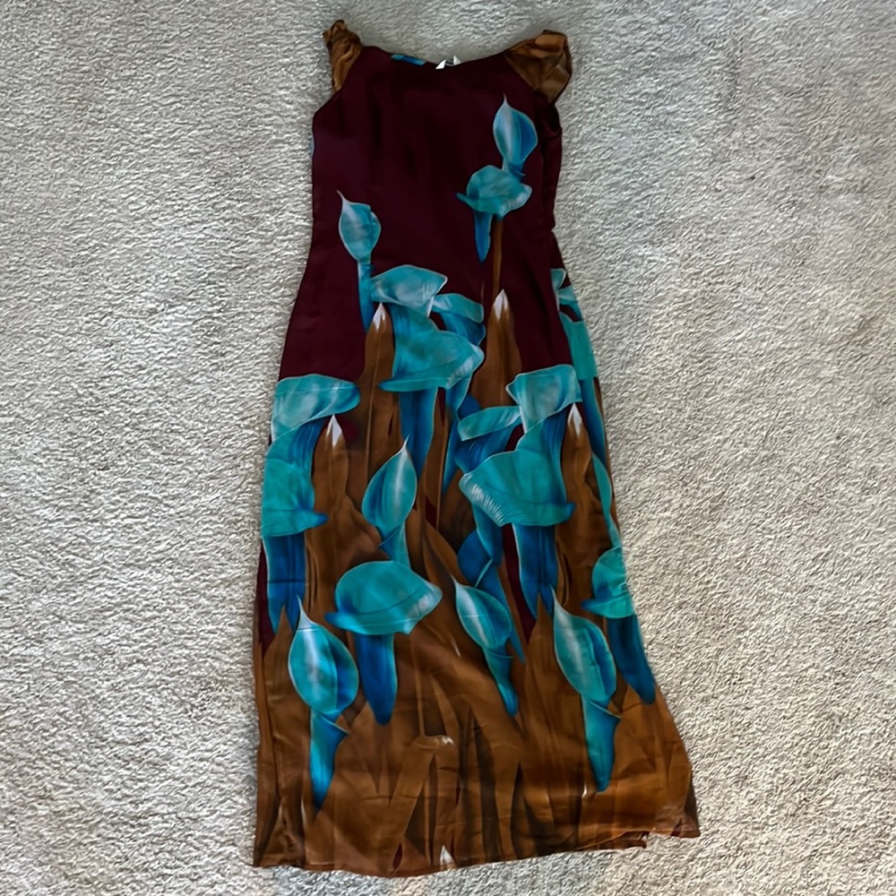 Latin Quarters Maroon/Multicolor Ruffle Sleeve Floral Maxi Dress - Size M